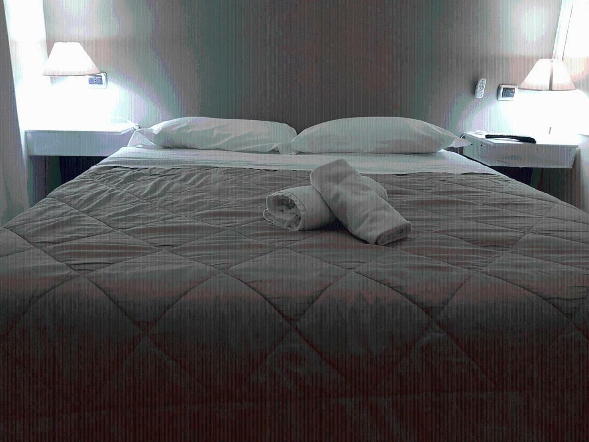 ريجّو دي كالابريا Rooms2Rent المظهر الخارجي الصورة