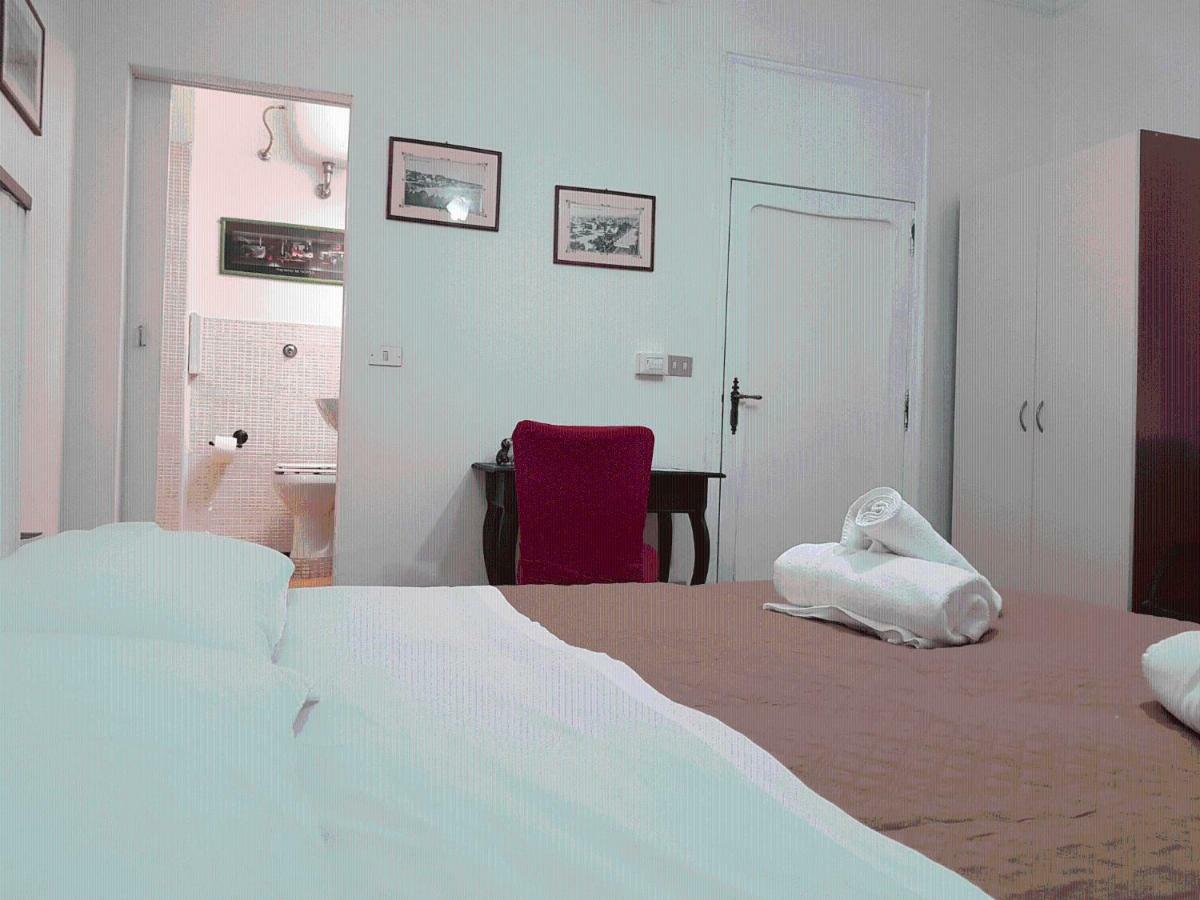ريجّو دي كالابريا Rooms2Rent المظهر الخارجي الصورة