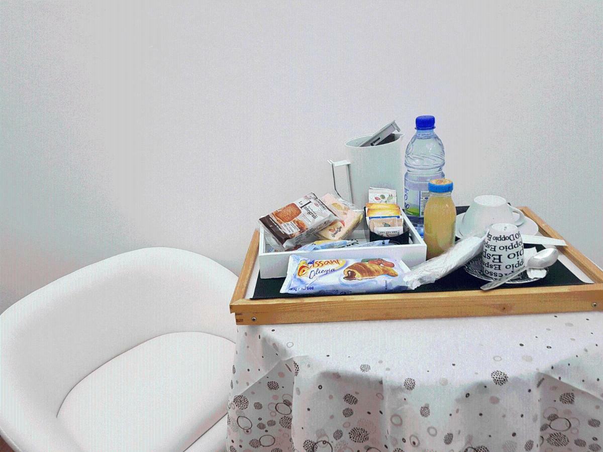 ريجّو دي كالابريا Rooms2Rent المظهر الخارجي الصورة