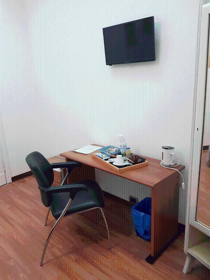 ريجّو دي كالابريا Rooms2Rent المظهر الخارجي الصورة