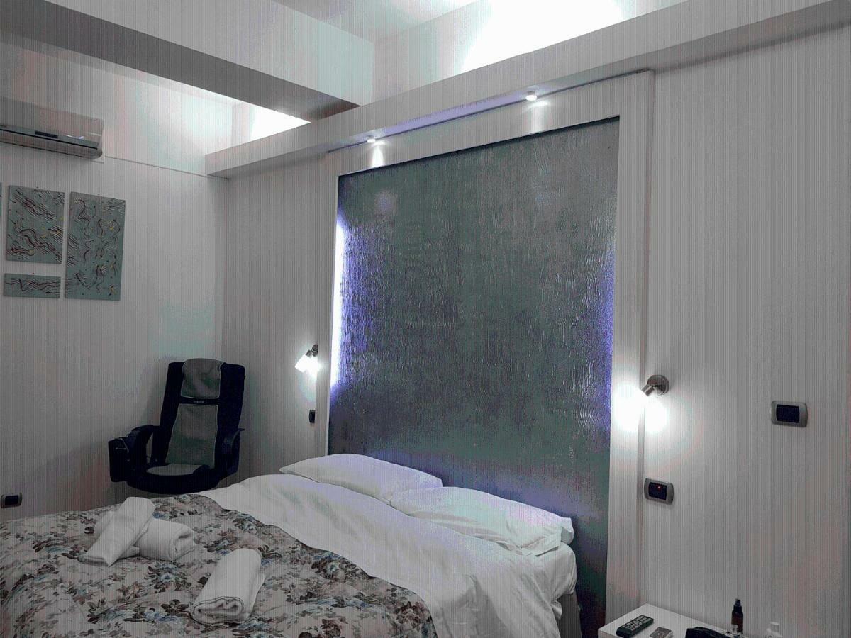 ريجّو دي كالابريا Rooms2Rent المظهر الخارجي الصورة