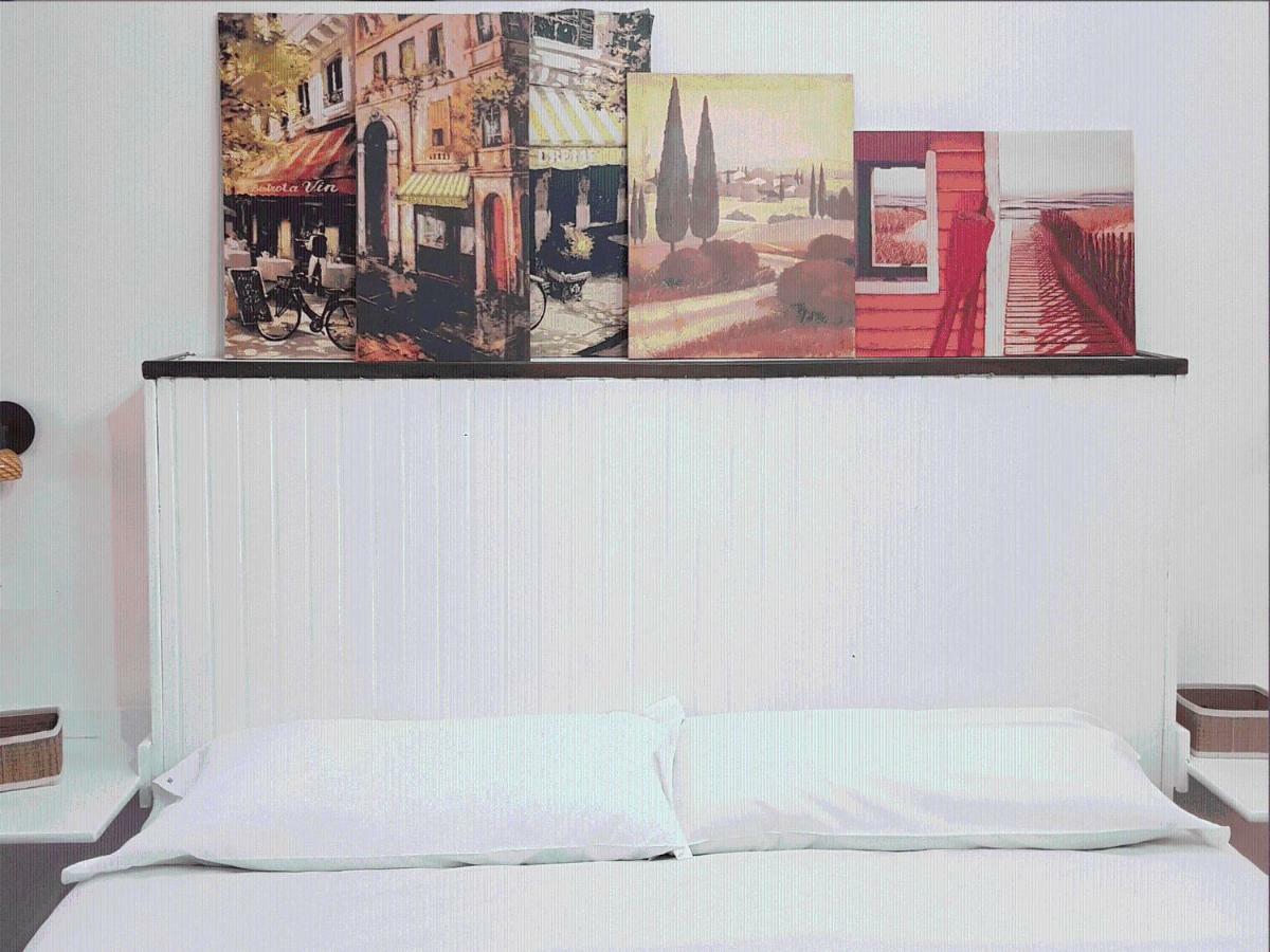 ريجّو دي كالابريا Rooms2Rent المظهر الخارجي الصورة