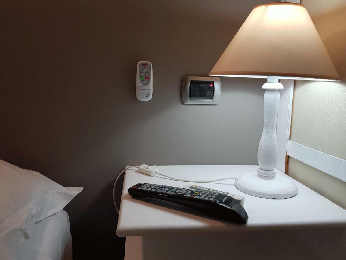 ريجّو دي كالابريا Rooms2Rent المظهر الخارجي الصورة